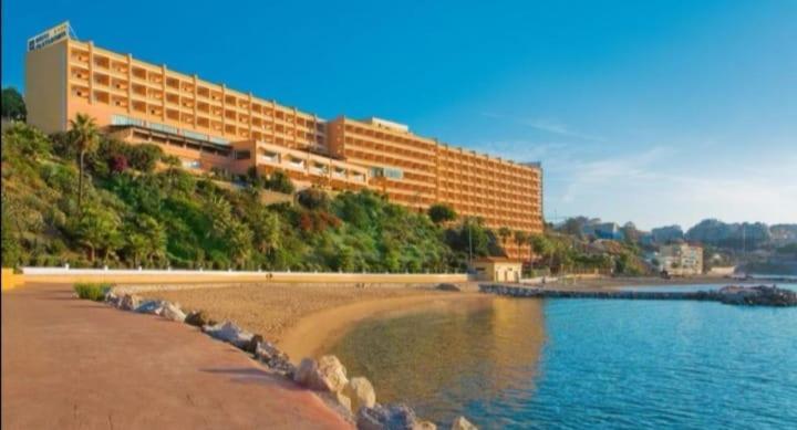Espectacular Apartamento En Primera Linea De Playa Benalmádena Kültér fotó