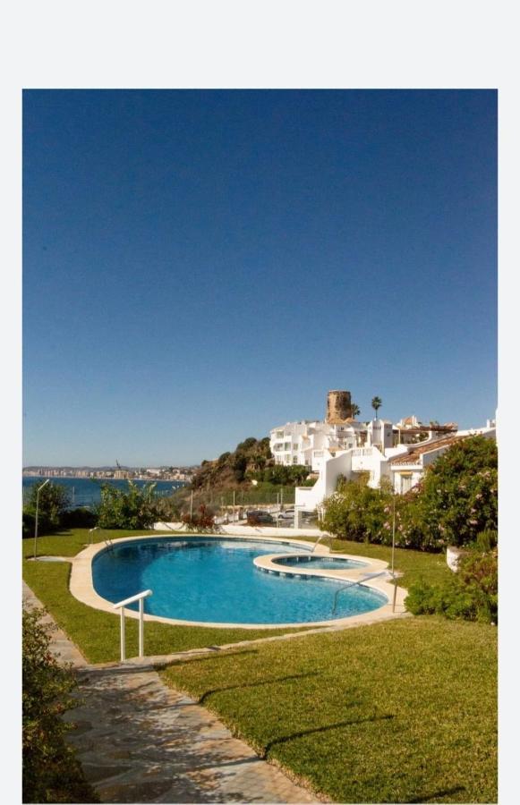 Espectacular Apartamento En Primera Linea De Playa Benalmádena Kültér fotó